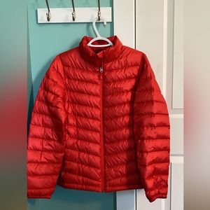 Marmot women’s size L (fits me well and I’m normally a M) Jena jacket